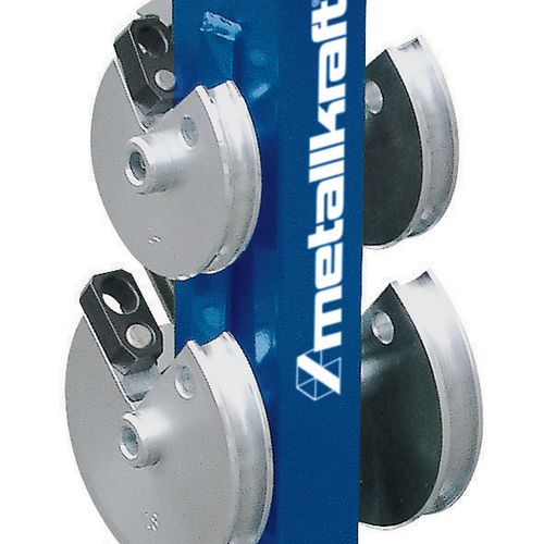 platzsparende und ordentliche Aufbewahrung der Biegesegmente am Standfuß