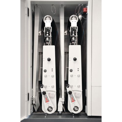   Zwei Schleifbandeinheiten   Zum Entgraten und zur Oberflächenveredelung  