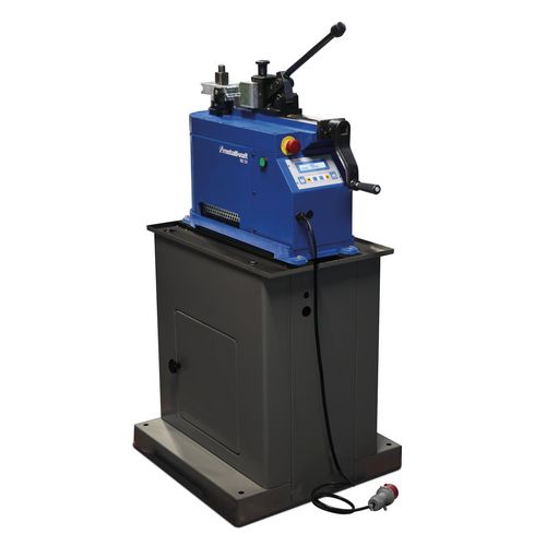 Abbildung zeigt optionalen Unterbau