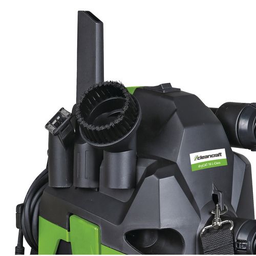 Praktische Halterungen für Saugdüsen am Gehäuse